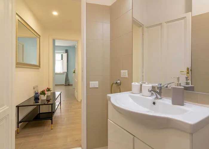 Domus Gianicolo 2b Apartment *